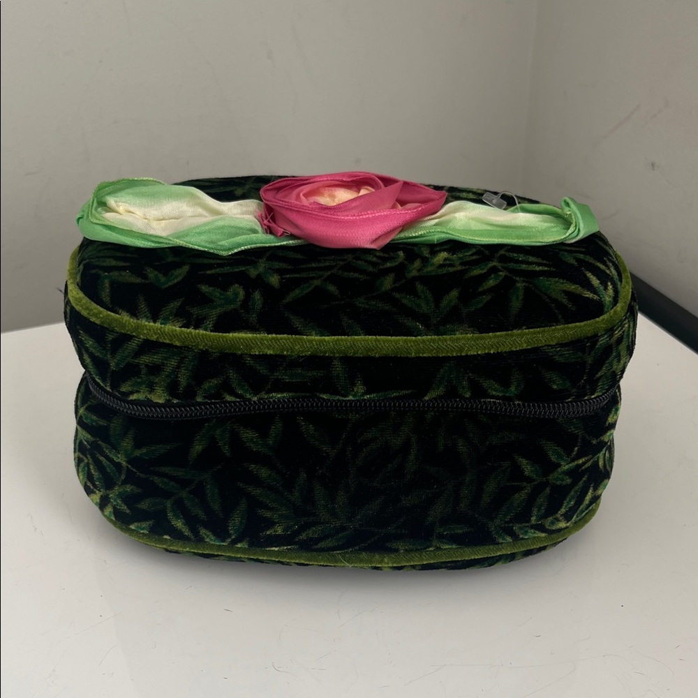 Goody Goody Velvet Jewelry Box